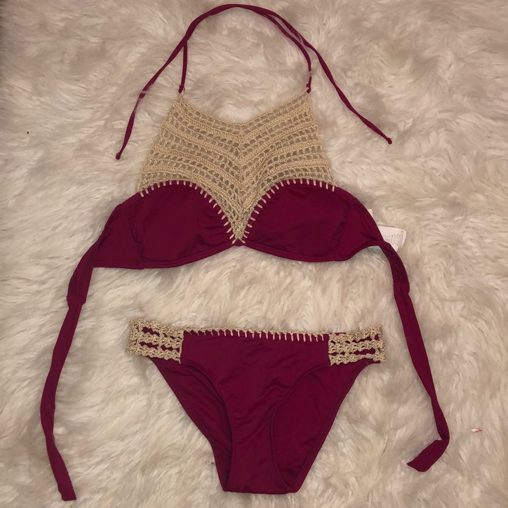 Cute bikini with lace detail